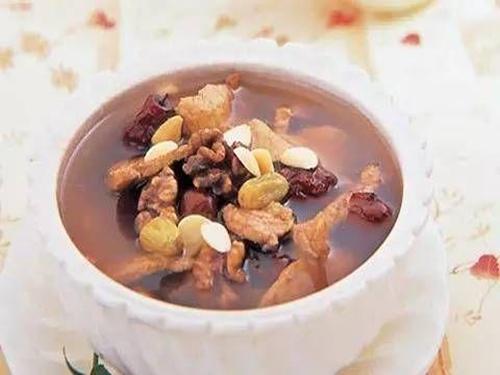 入秋后嗓子疼怎么回事,嗓子干疼伴有咳嗽怎么回事呢