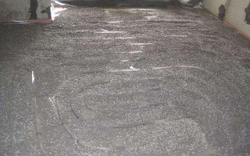 地暖回填开裂影响地砖吗,地暖回填层开裂对地暖的影响