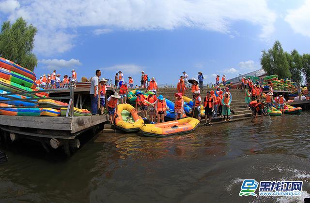 罗勒密山漂流穿什么鞋,罗勒密山景区好玩吗