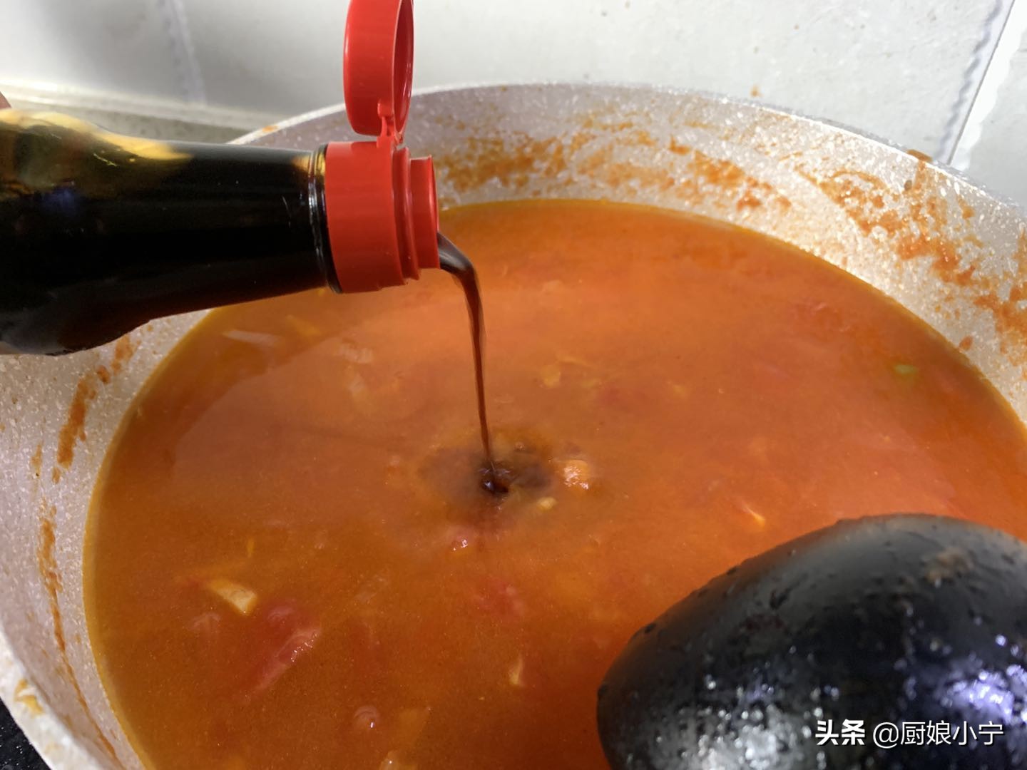 吃火锅必备菜番茄锅底,番茄锅底火锅配什么好吃