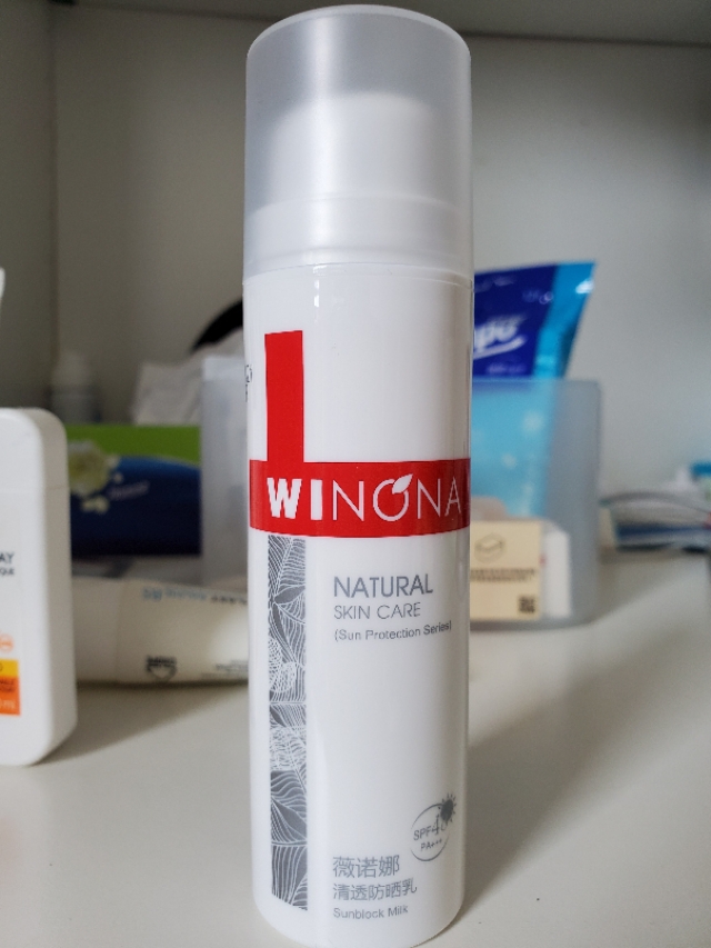 理肤泉，一个主打痘痘肌肤的法国药妆品牌，也适合敏感肌吗？