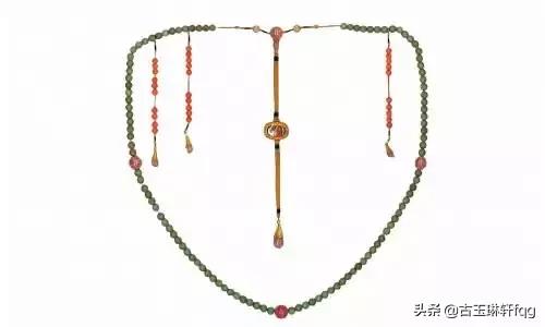 皇上身上的朝珠多少钱,皇帝的天价宝贝电视剧