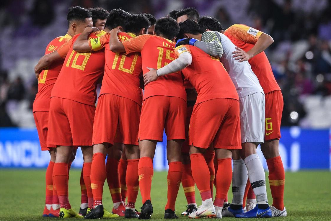 李铁12强赛前后言论,李铁十二强赛变化