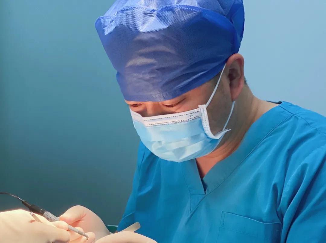 「走进大兴的军大人」赵辉：想做“摘桃子”的整形人