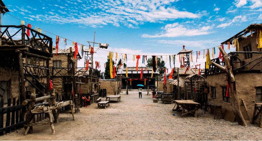 当先华集团遇到连云港丝路小镇会产生怎样美妙的火花呢？