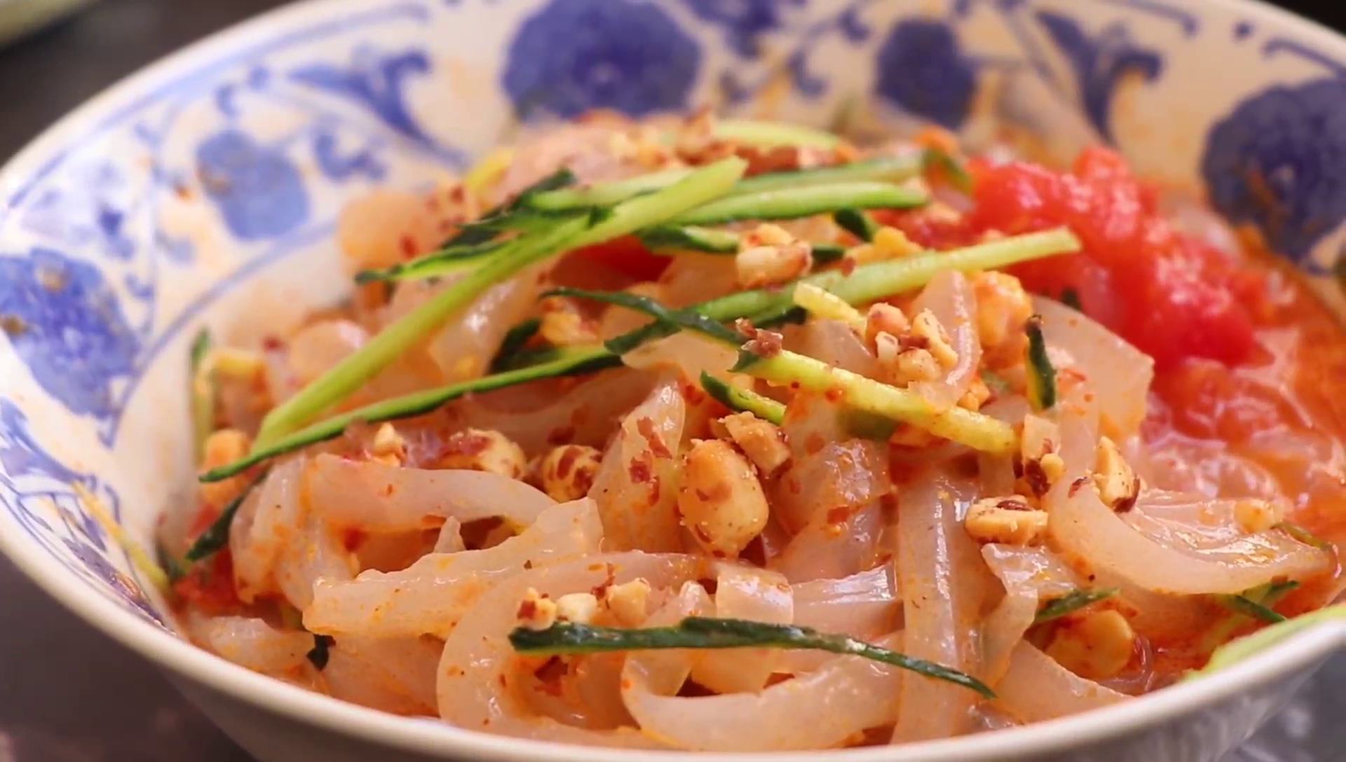 教你做凉粉的配方和技巧,在家自制凉粉嫩滑有弹性太好吃了