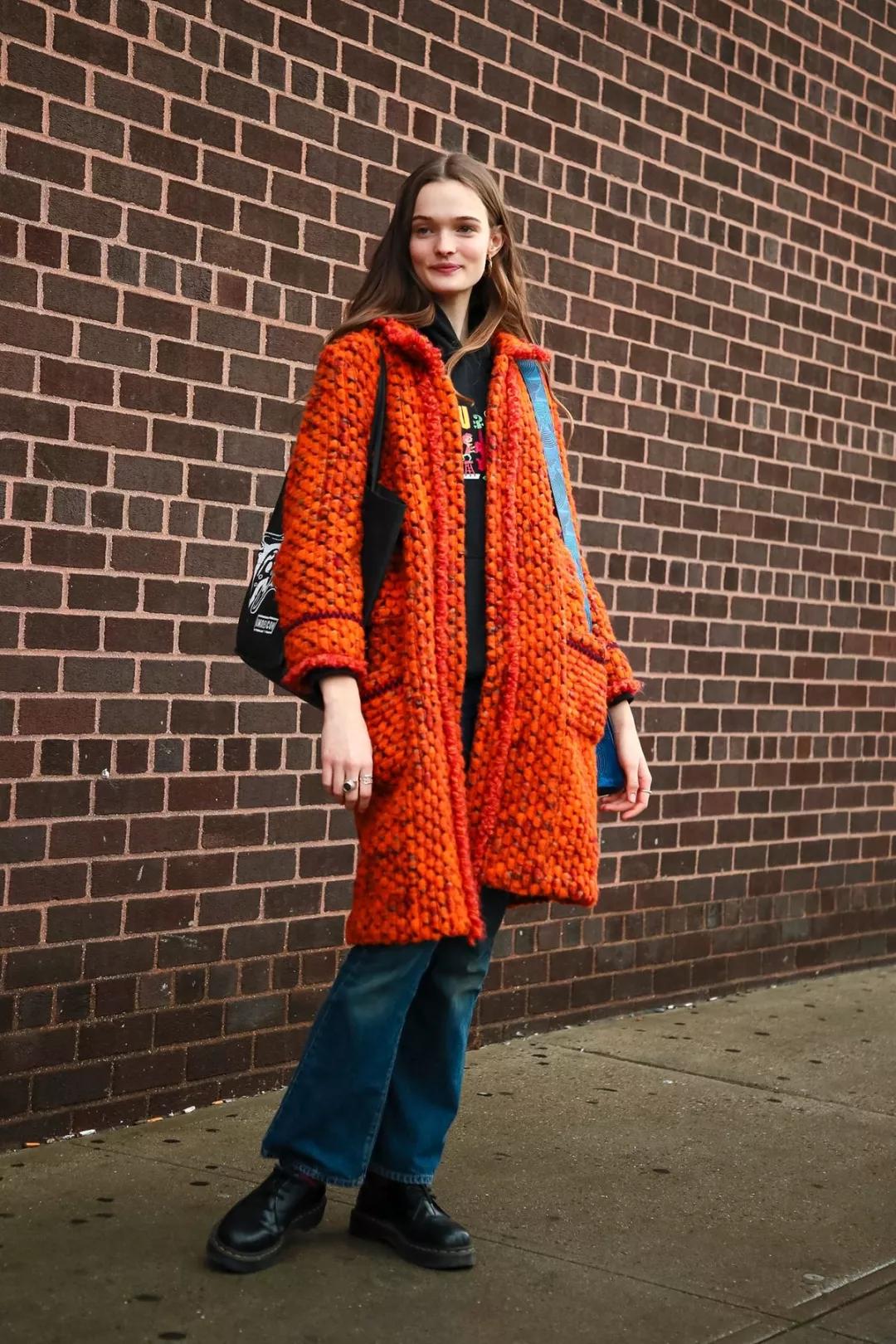 等疫情过后穿上漂亮的衣服,等疫情过后去赏花