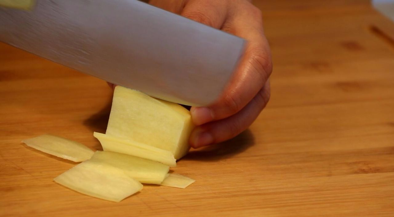 千岛湖葱油小河虾和油爆小河虾,小河虾的处理方法与做法