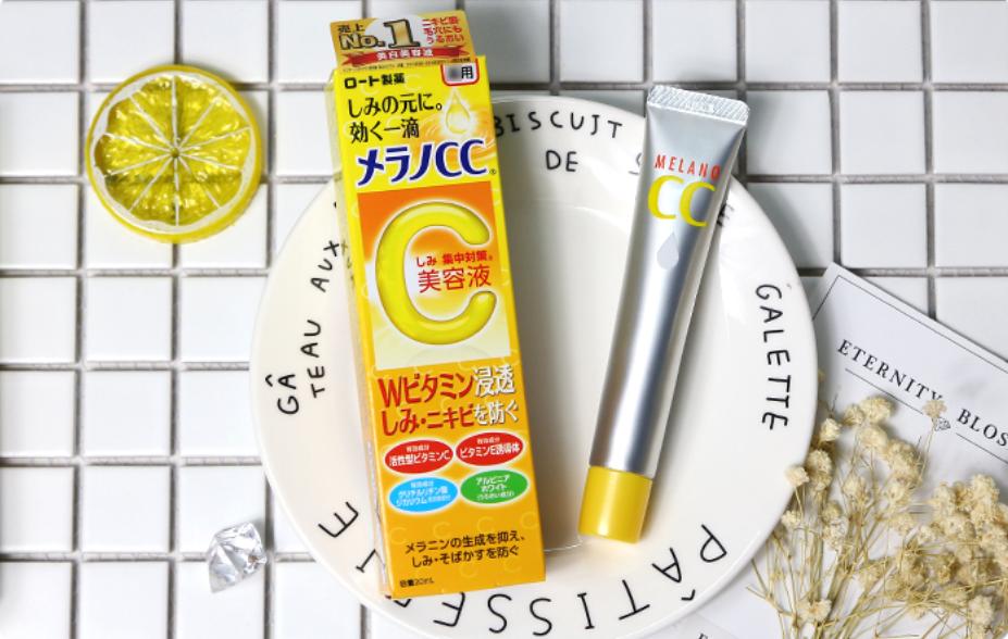 维生素e祛痘印正确用法,如何正确祛痘印