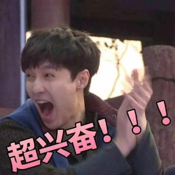 大学生校内卖水果,大学生在地摊上卖水果