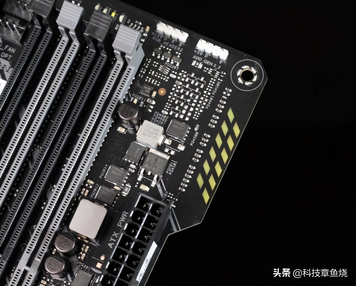 华硕tufb560重炮手能插几个固态,华硕tufb560重炮手说明书