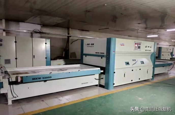 模压门门板颜色选择,模压门和包覆门板哪个好