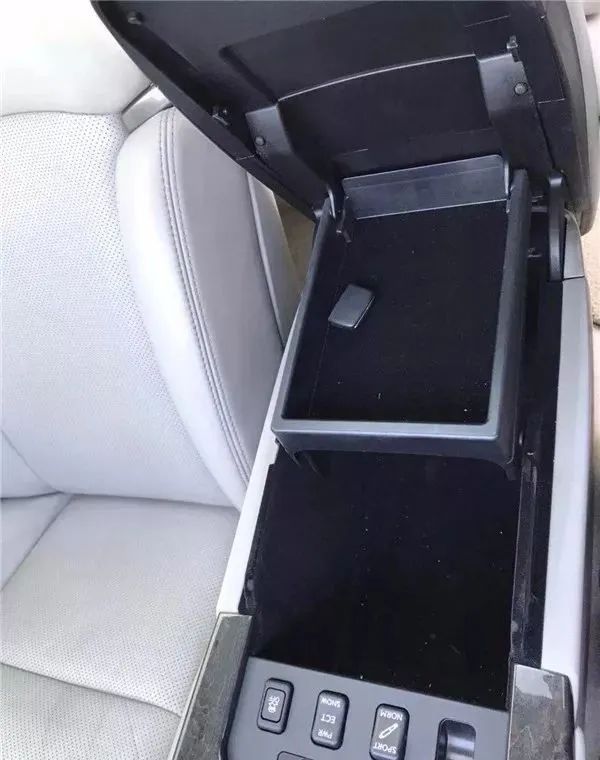 有哪些性能出众的豪车推荐,好车推荐10万雷克萨斯