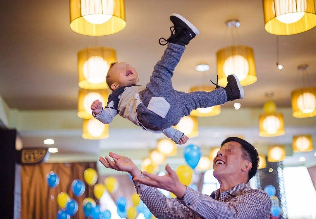 父母非要生二胎该怎么劝,面对父母重男轻女女儿应该怎么办