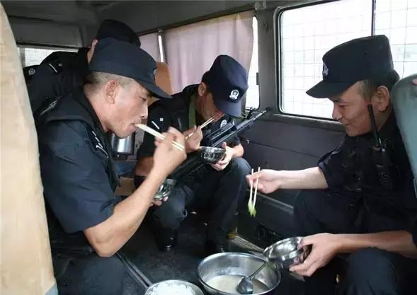 辅警一线日常点滴,基层辅警工作日常