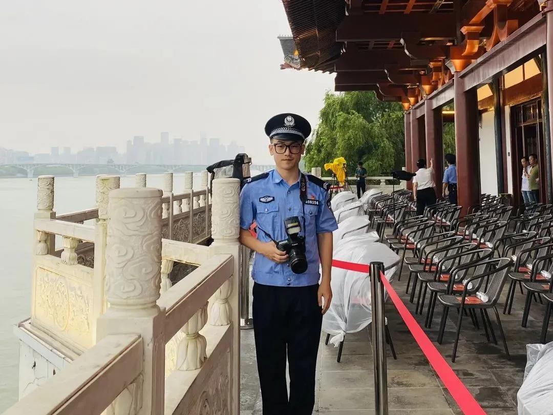 当一个基层警察的感受,采访社区民警的感悟和收获