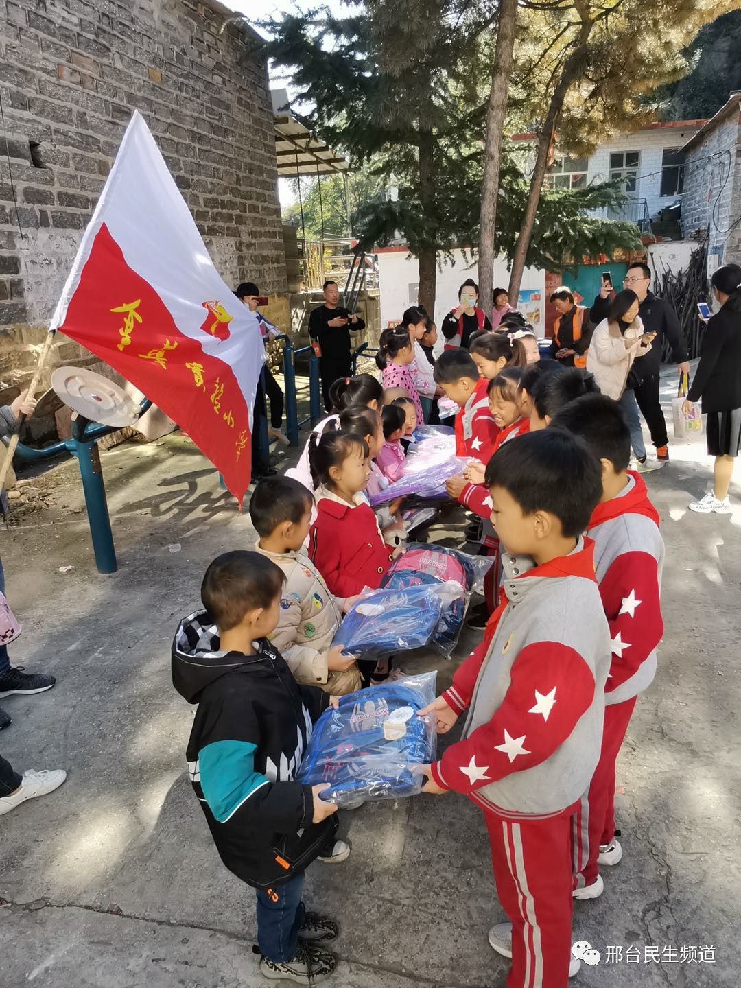 金华暑期小学生爱心公益活动,为山区儿童献爱心公益