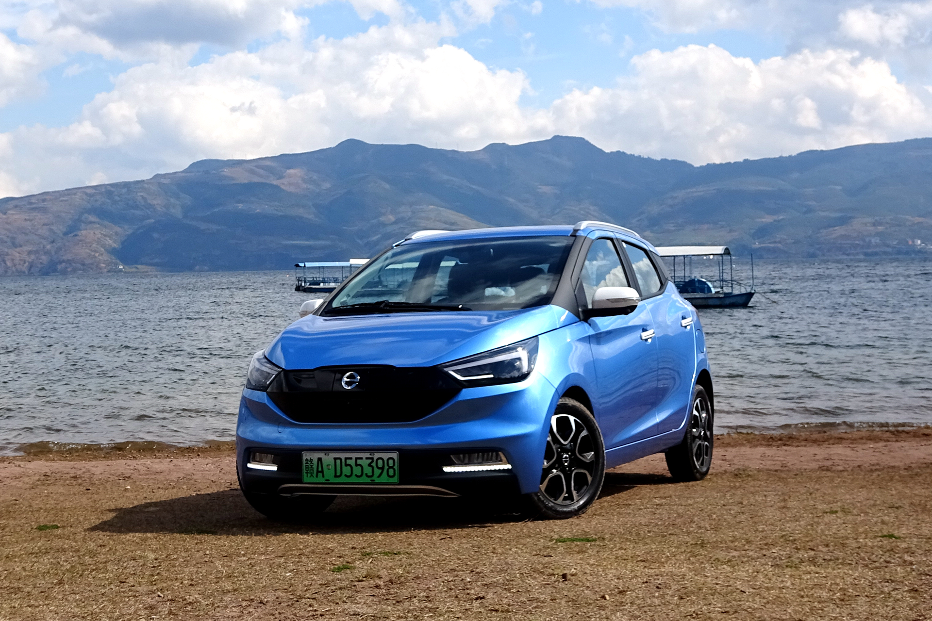 江铃易至ev32021款小雷达悦跑型,纯电动a00级车型江铃易至ev3