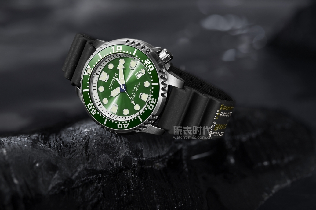 西铁城腕表老款版,两千左右的西铁城光动能腕表