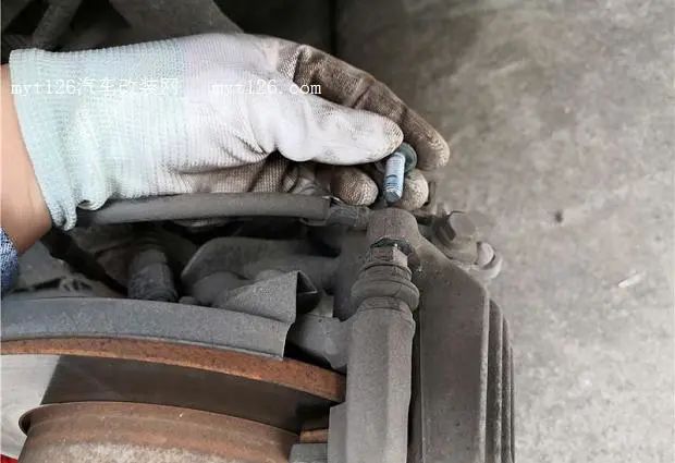 自己保养刹车,自己保养轮子注意事项