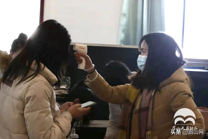 没有现场观众的晚会完整版,没有现场观众的晚会直播互动方案