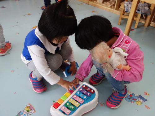 怎么纠正孩子的自私行为,如何纠正孩子自私心理