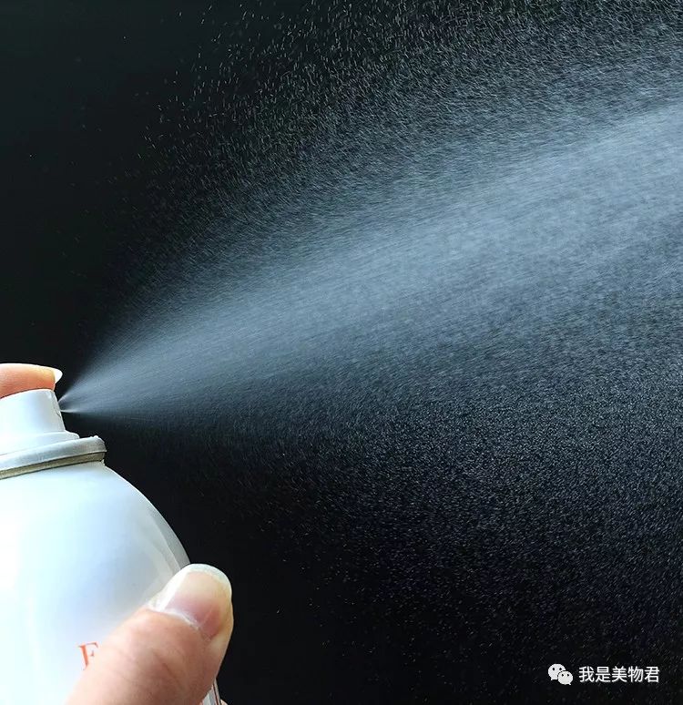 夏日必备补水喷雾推荐分享,夏日必备定妆喷雾推荐