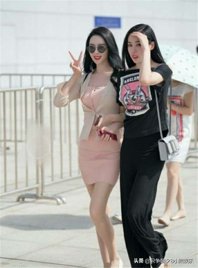 街拍摩登女郎高清,李念街拍摩登女郎