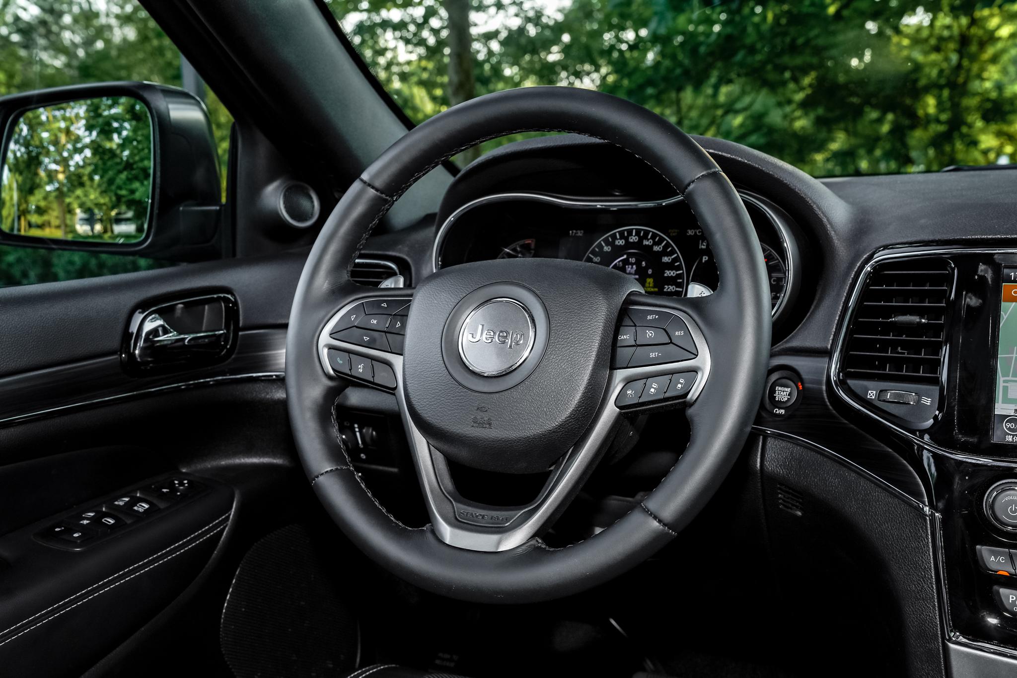 优惠20万jeep大切诺基值得入手吗,冷门七座越野车