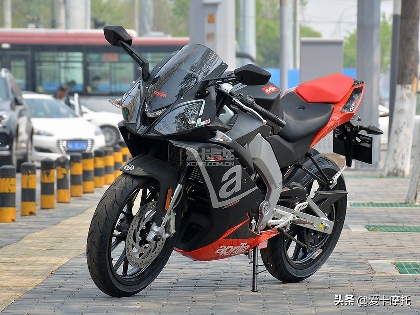 横扫赛道碎石路最值得购买的摩托之娱乐利器篇