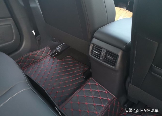 女士开日产经典轩逸舒适版合适吗,日产轩逸适合新手开吗