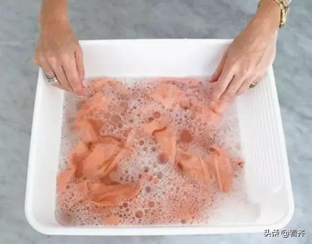 毛衣起球怎么办快速去除小窍门,毛衣起球怎样处理用什么器材