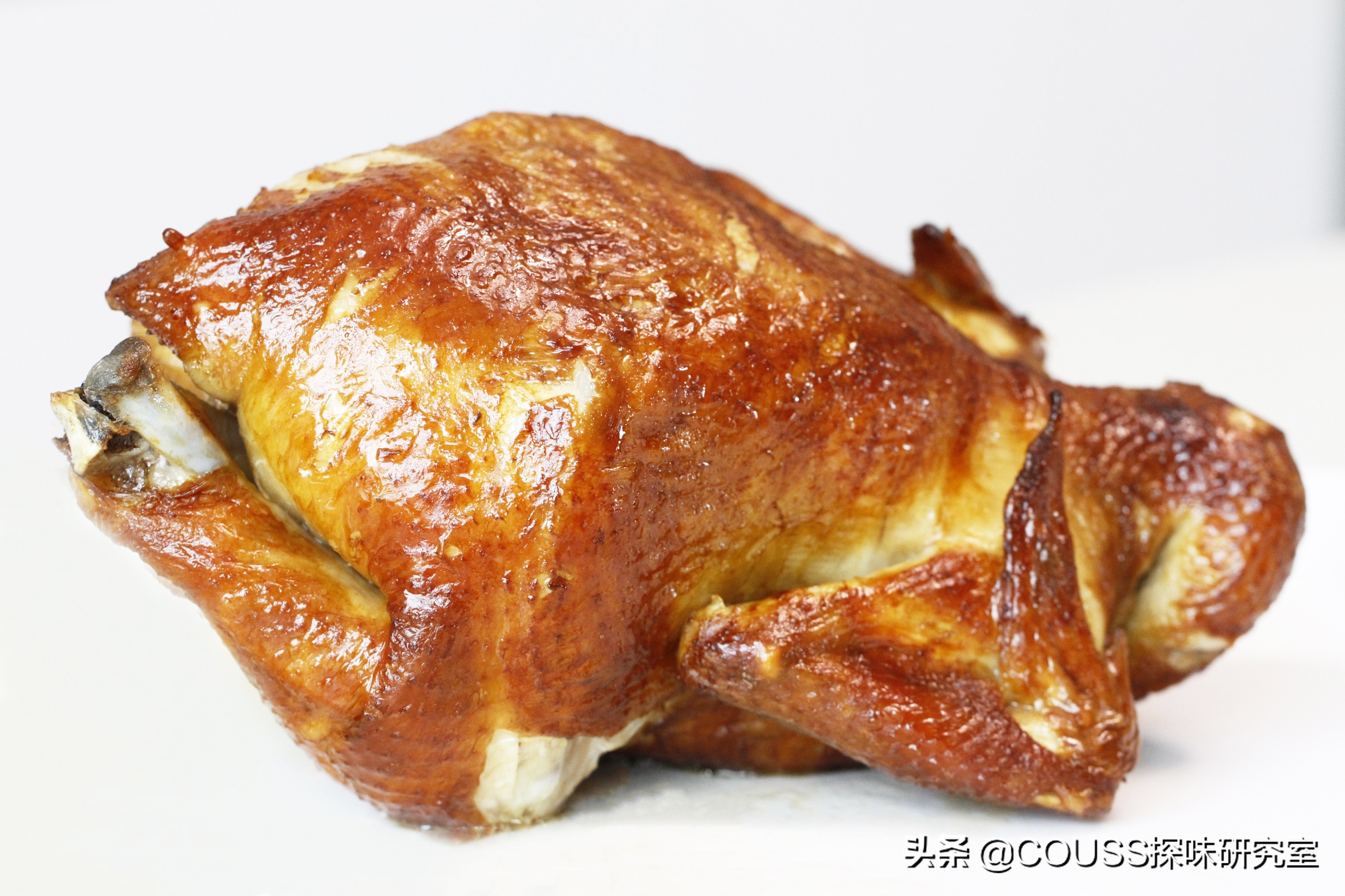 烤全鸡能烤熟吗,碳烤全鸡外脆里嫩