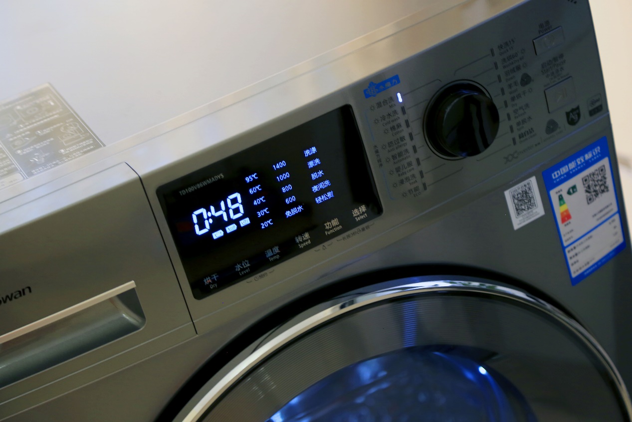 小天鹅水魔方冷水洗洗衣机怎么样,td100q61y小天鹅水魔方滚筒洗衣机