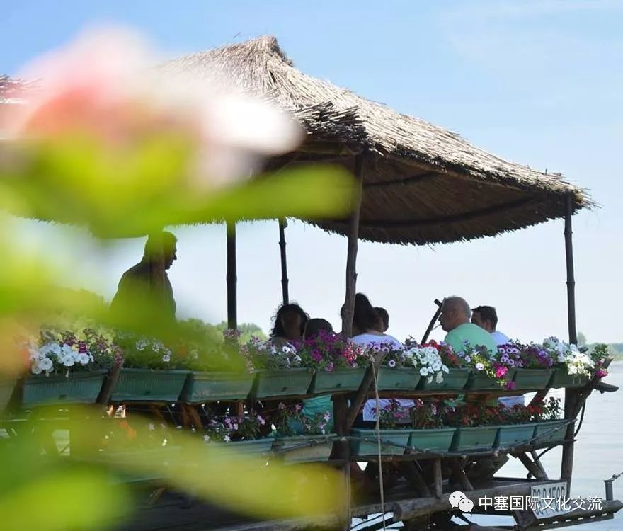 贝尔格莱德老街区饮食,在贝尔格莱德吃北京烤鸭