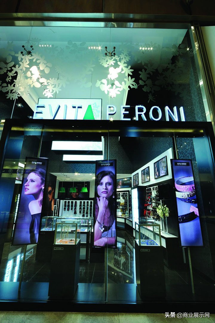 国外奢侈品发饰品牌,皇冠发饰国外品牌