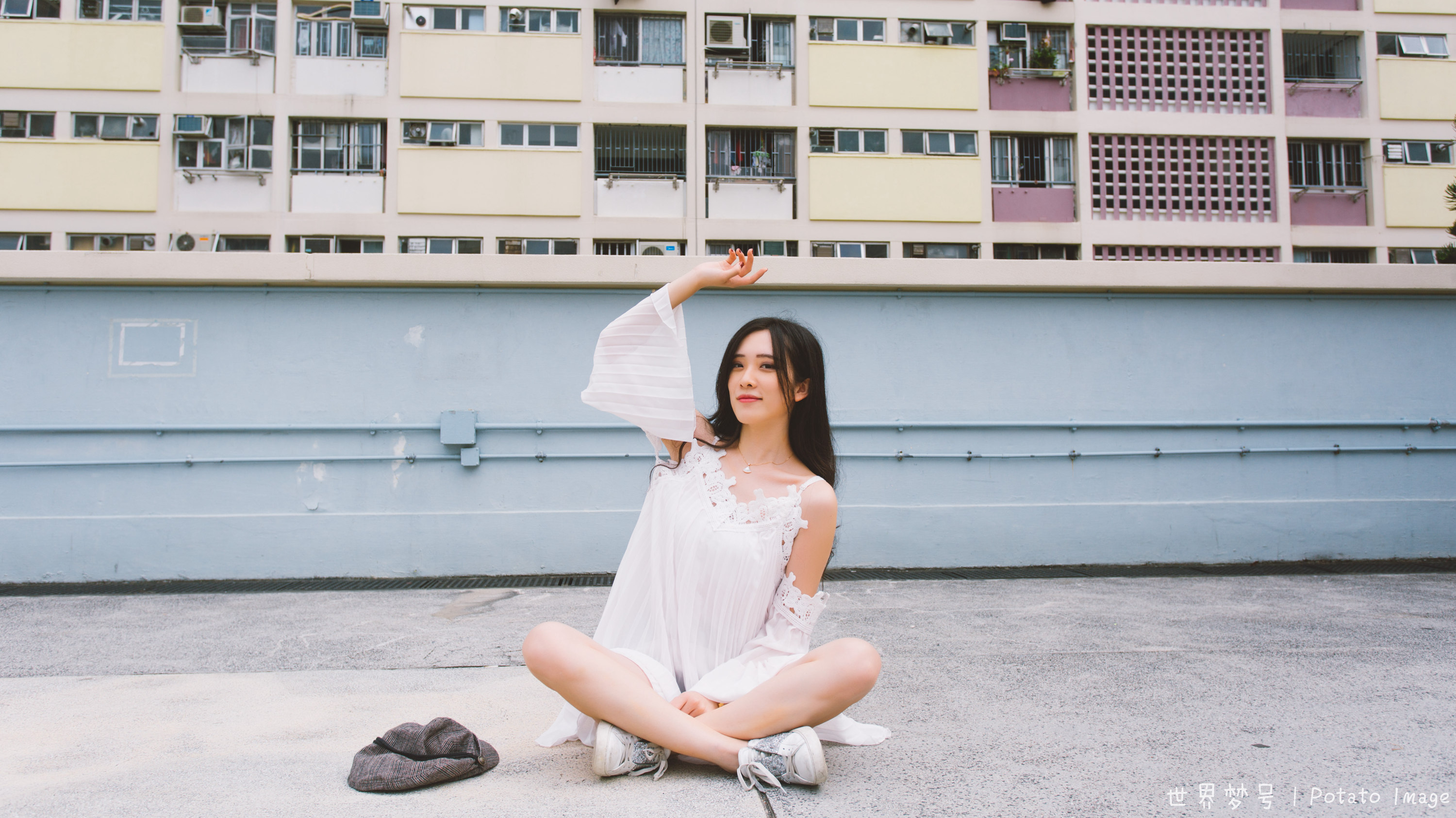 *港彩香**虹邨，成为主流打卡地，内住户其实是廉租房的奋斗梦想人