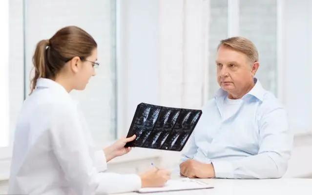 股骨头坏死修复阶段x线表现,股骨头坏死打孔减压术后恢复多久