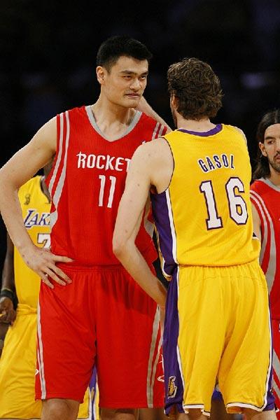 姚明加索尔历史地位对比,姚明和加索尔数据对比