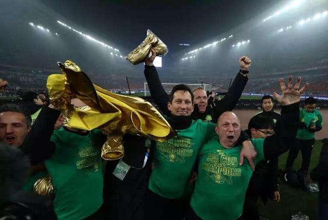 施密特最新状态,施密特执教风格深度解析