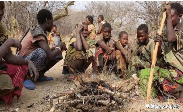 非洲最“封闭”部落，“大臀美女”很吃香，却无法拒绝男人需求