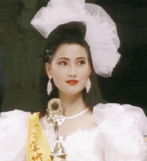 时尚潮流街拍2018年冬季,时尚就是一个轮回街拍