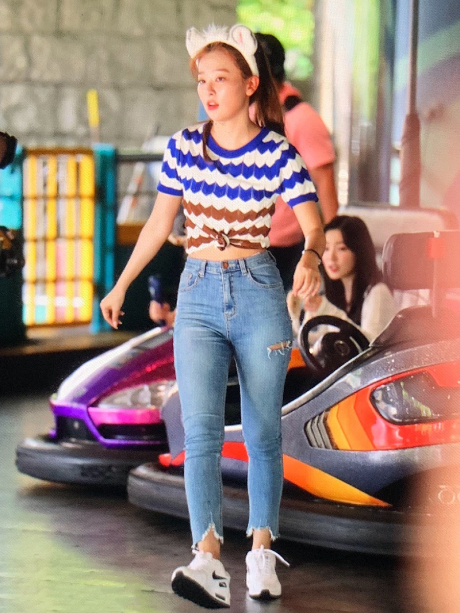 美得让人惊艳的red velvet女团 (redvelvet舞台穿搭)