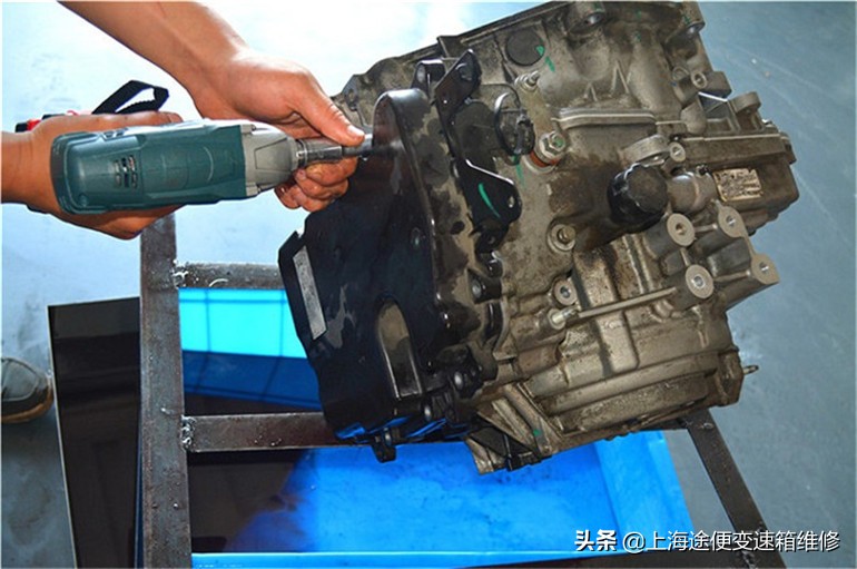 威朗15s变速箱顿挫严重,威朗cvt变速箱异响