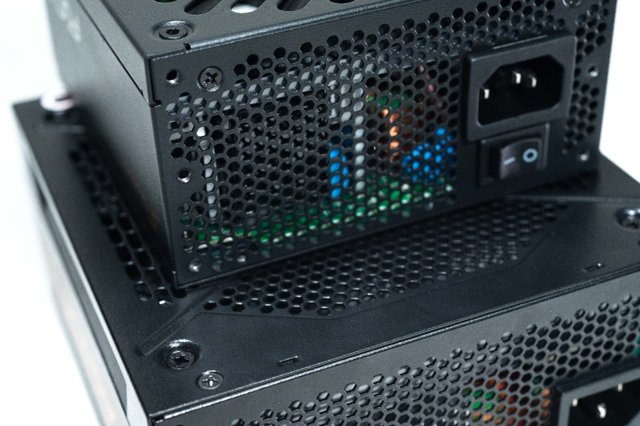 海韵sgx650,sgx650海韵评测