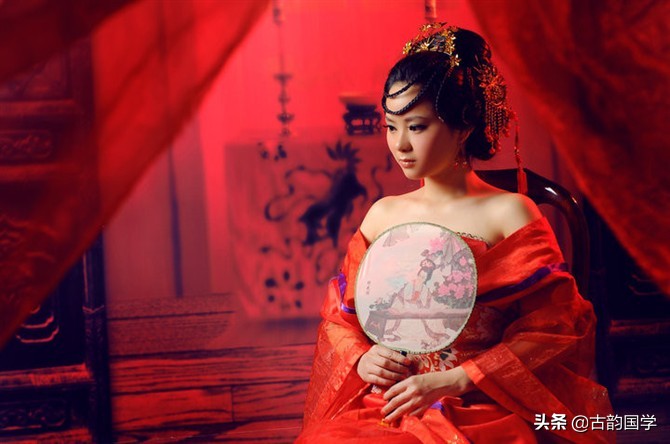 中国历史第一部完整版,中国历史上第1部诗歌总集是什么