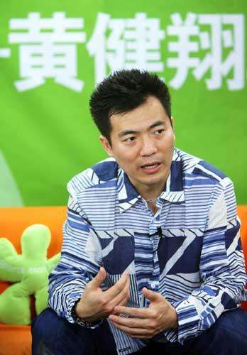 足球名嘴董路完整版,解说员董路简介