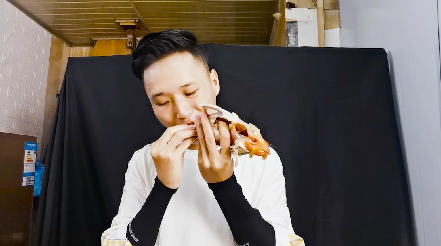 这才是真正的烤鸡做法简单还入味,烤鸡皮怎么红亮