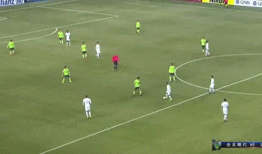 全北玩起少林足球!凶狠犯规打乱国安这犯规数据看呆