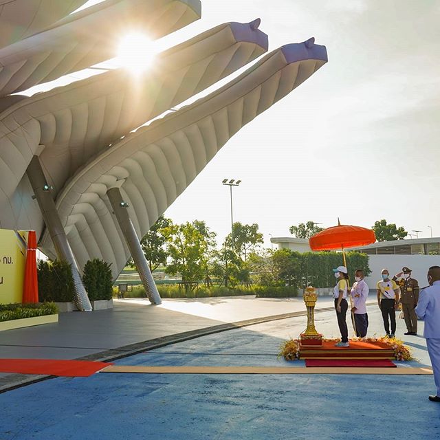 泰王加冕大公主,泰王大小公主美照